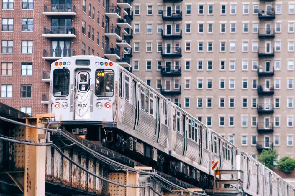 weekend in chicago train